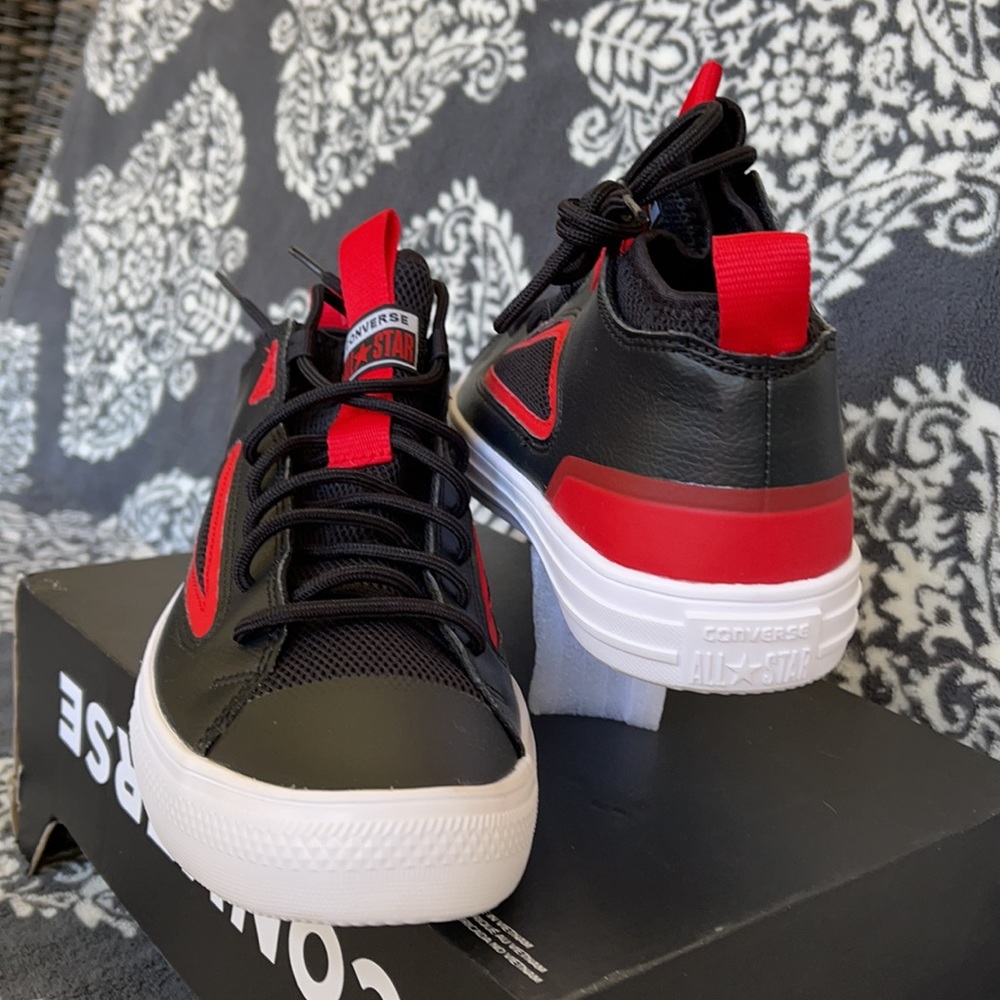 Converse Chuck Taylor All Star Ultra OX Black/University Red/White MEN`S - Picture 11 of 16